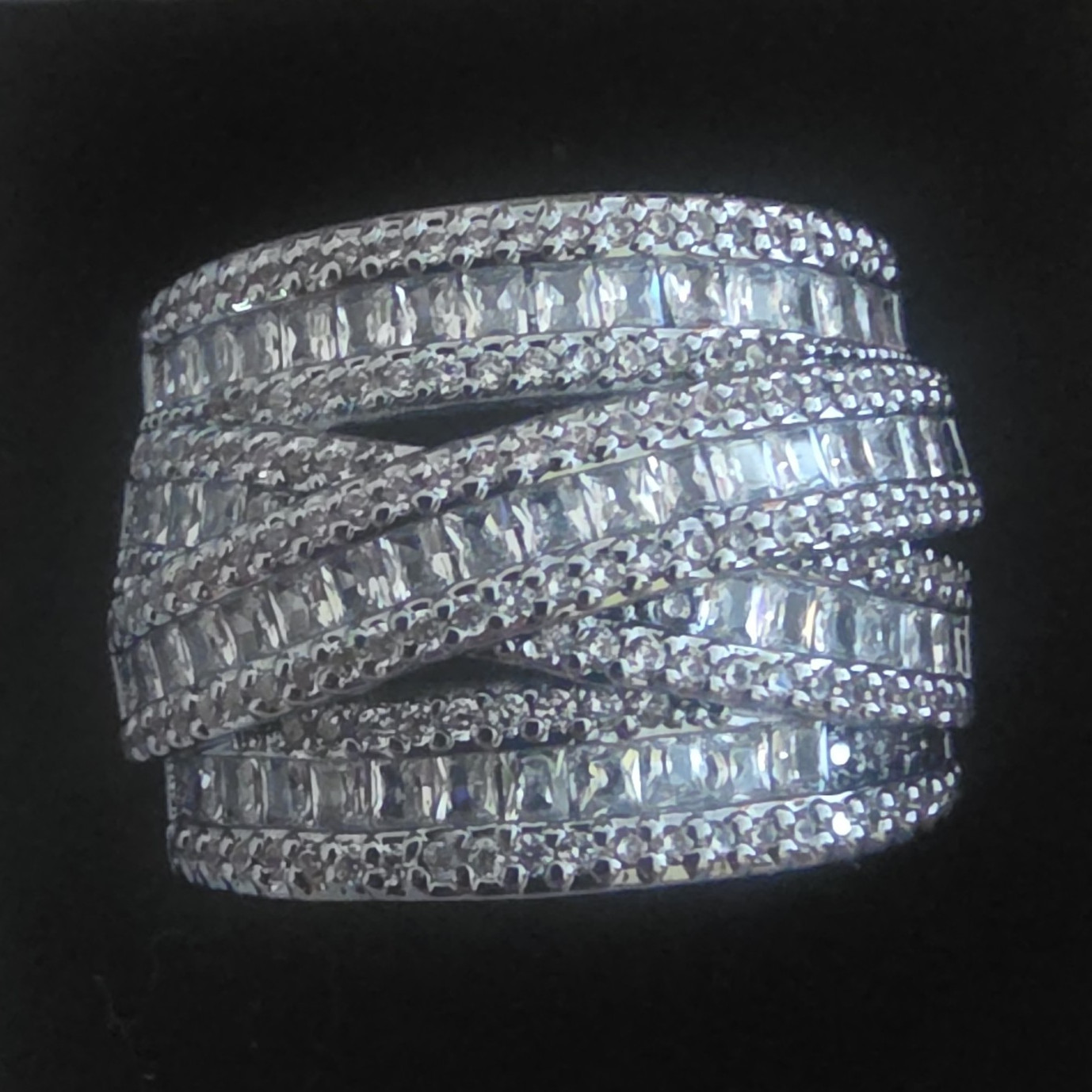 Bomb Party Cz On Hema Size 10 April 2026