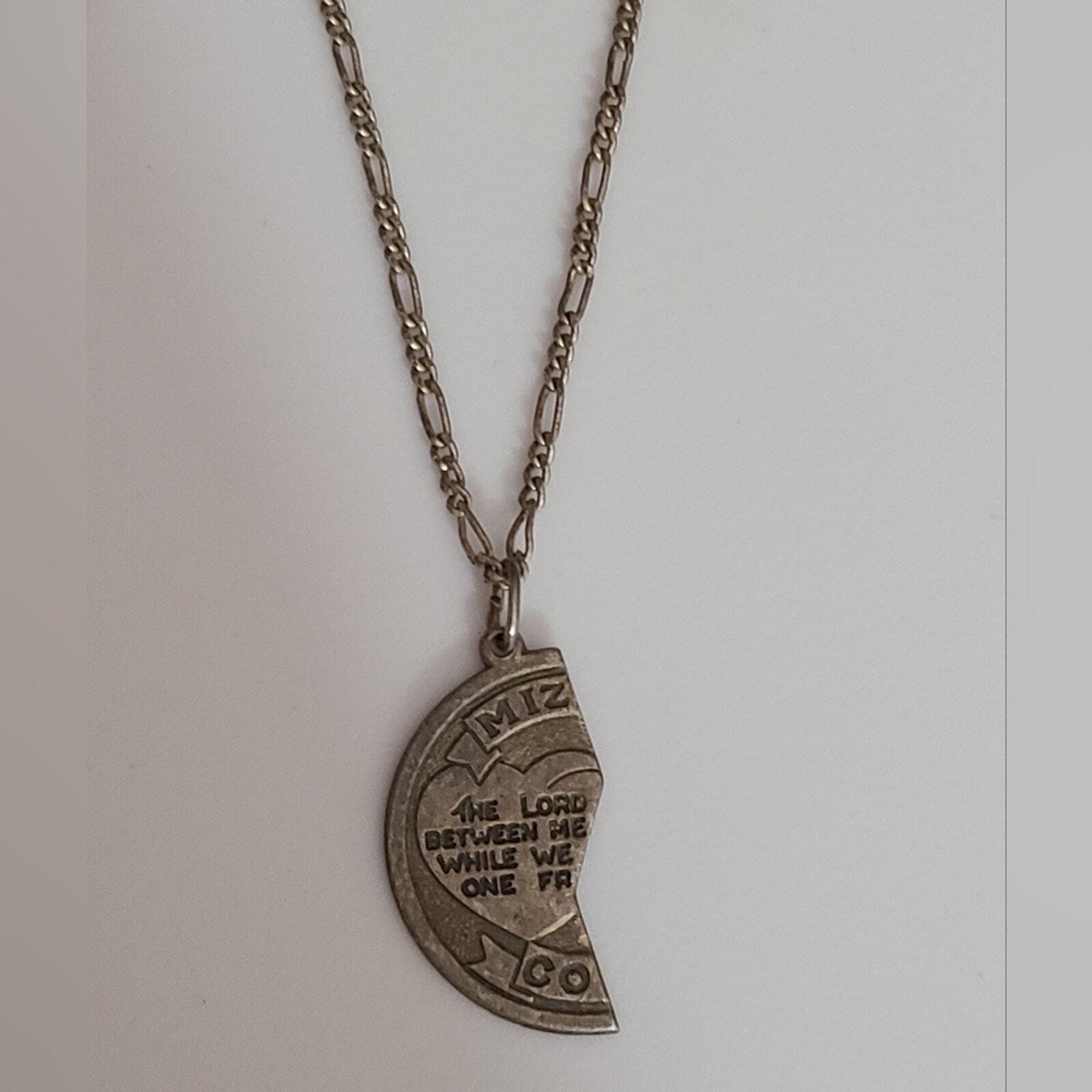 Vintage sterling silver Figaro Italy chain Mizpah coin necklace friendship vtg