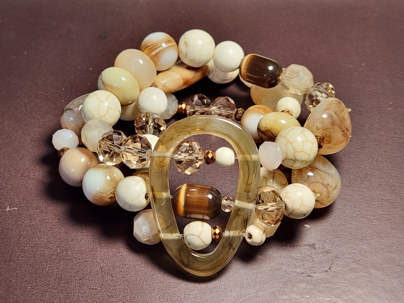 Costume Jewelry Stretch Bracelet with Beads (Ivory Tan Beige Brown Gold)