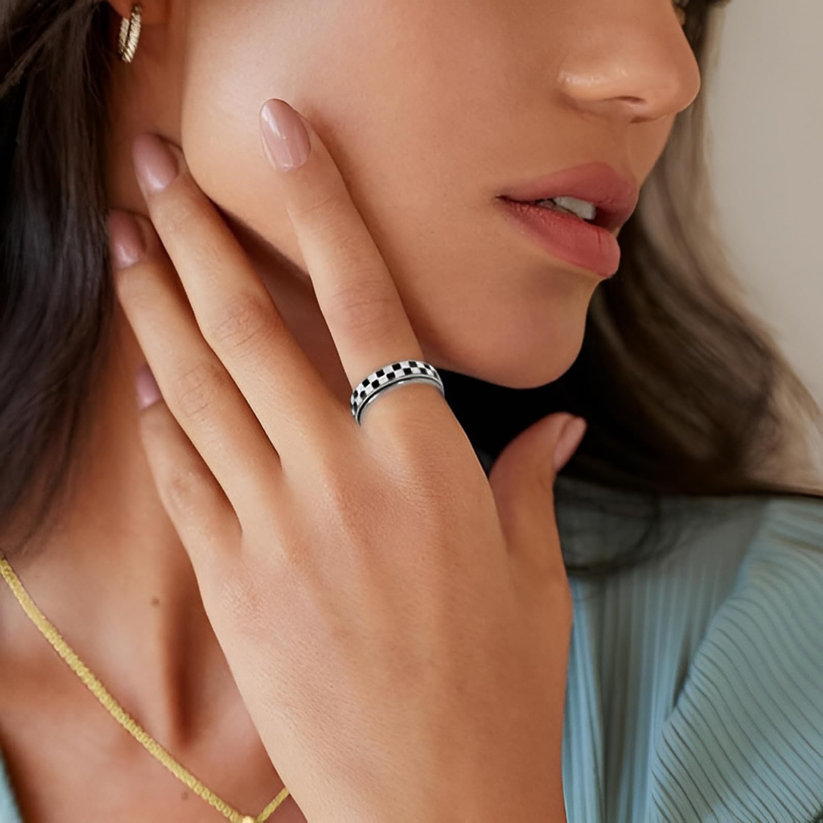 Checkered Fidget Ring for Adults – 18K Gold Plated Stainless Steel Size 8