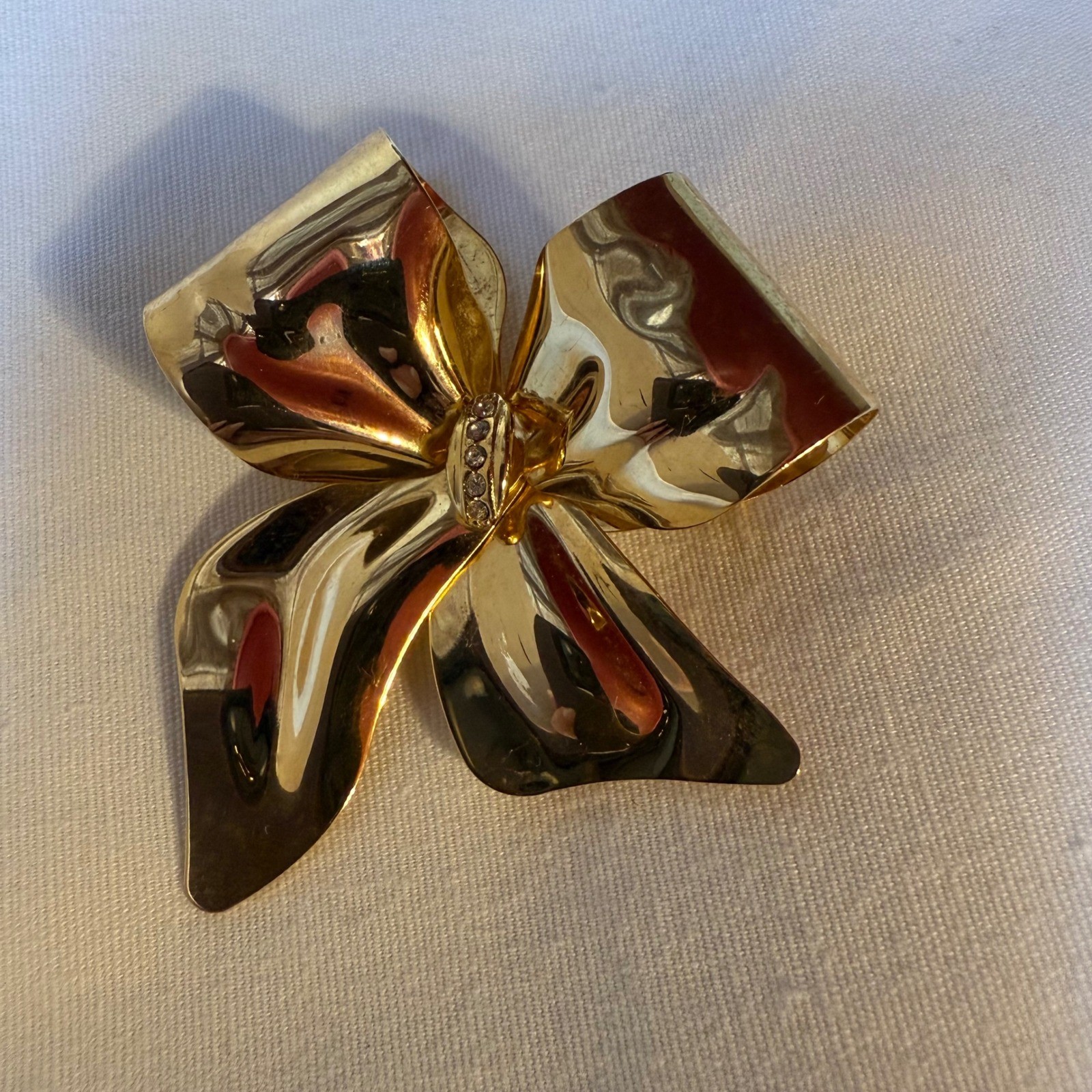 Gold Tone Bow Brooch Pin Rhinestone Accent Elegant Statement Jewelry Women