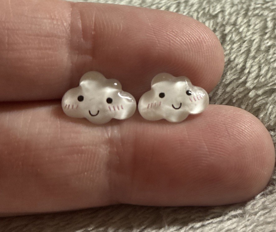Novelty Smiling Cloud Stud Earrings Cute Fun Gift Weather Festival Costume