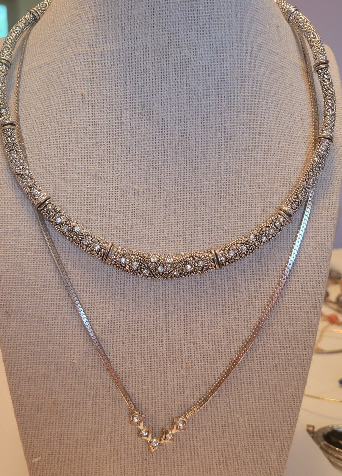 VTG AVON 2 NECKLACE 20 1/2” V CHEVRON PREMIER DESIGN RHINESTONES CHOKER 16″to 20