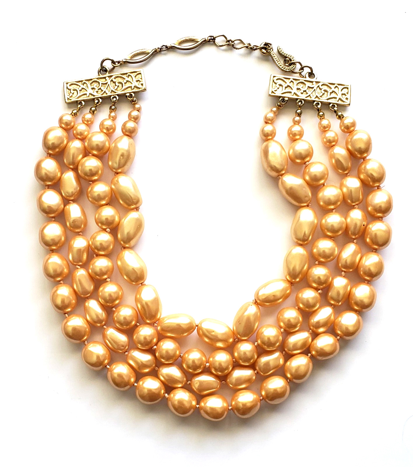 CAROLEE FOUR STRANDS, PEARLY PEACH NECKLACE / CHOKER