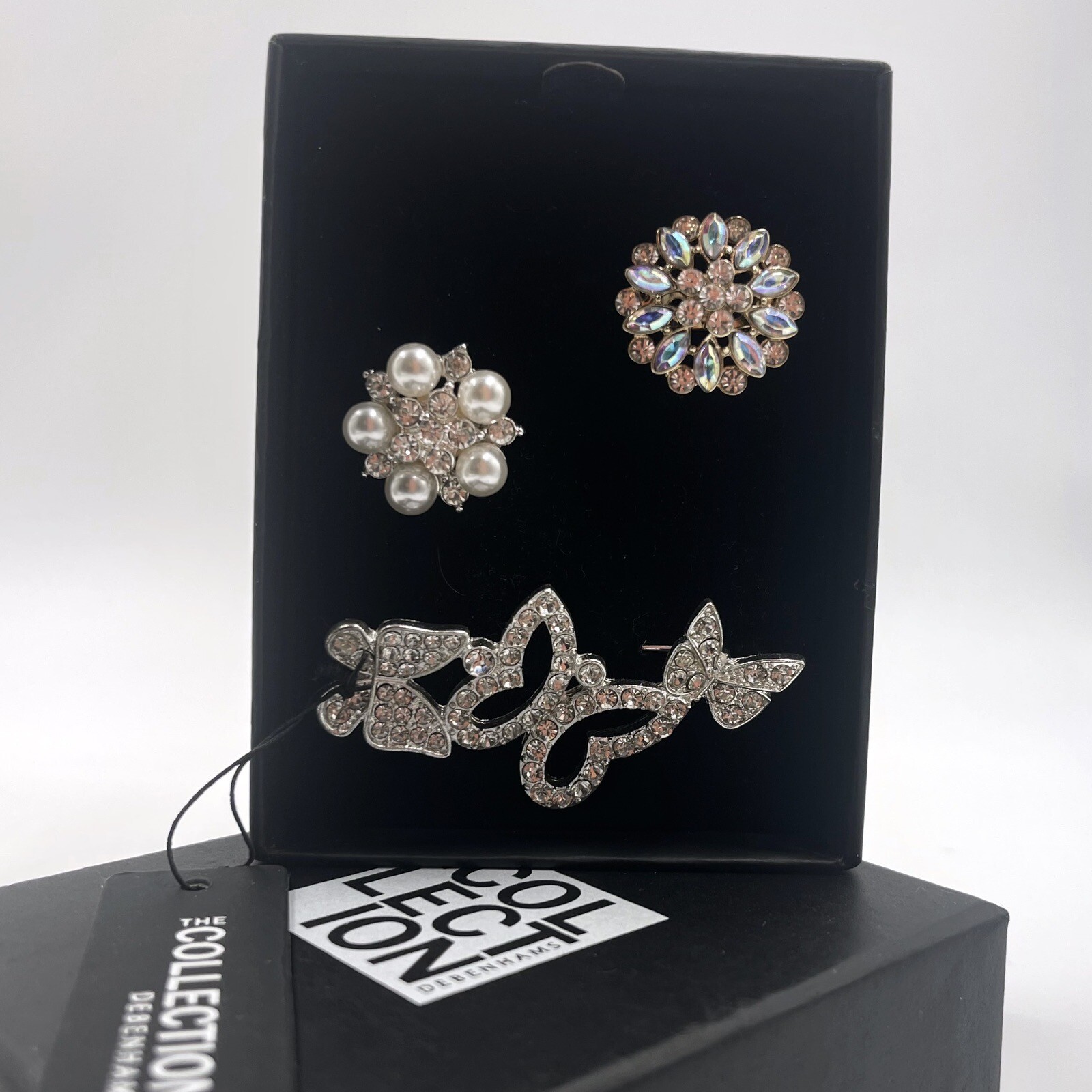 NEW JON RICHARD DEBENHAMS COLLECTION SET OF 3 LOVELY BROOCHES IN ORIGINAL BOX