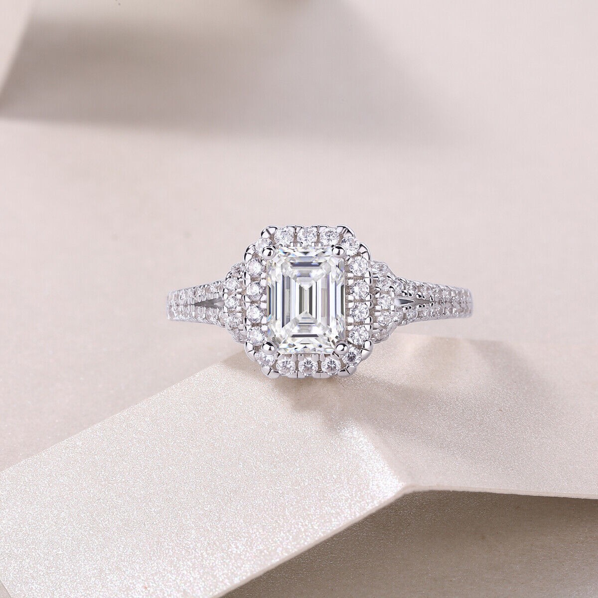 Emerald Cut Simulated Diamond Pretty Engagement Band Ring 14k White Gold Plated