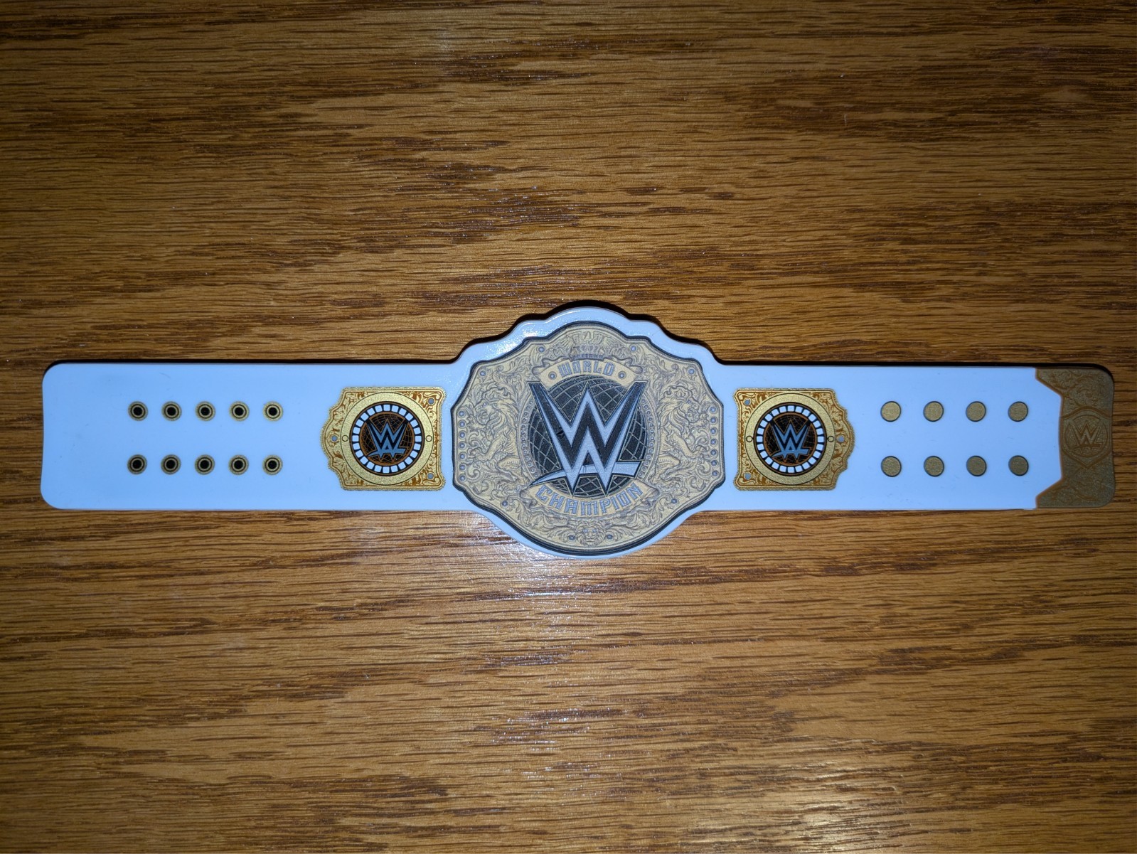 WWE Women’s World Championship Title Slapbands Series #3