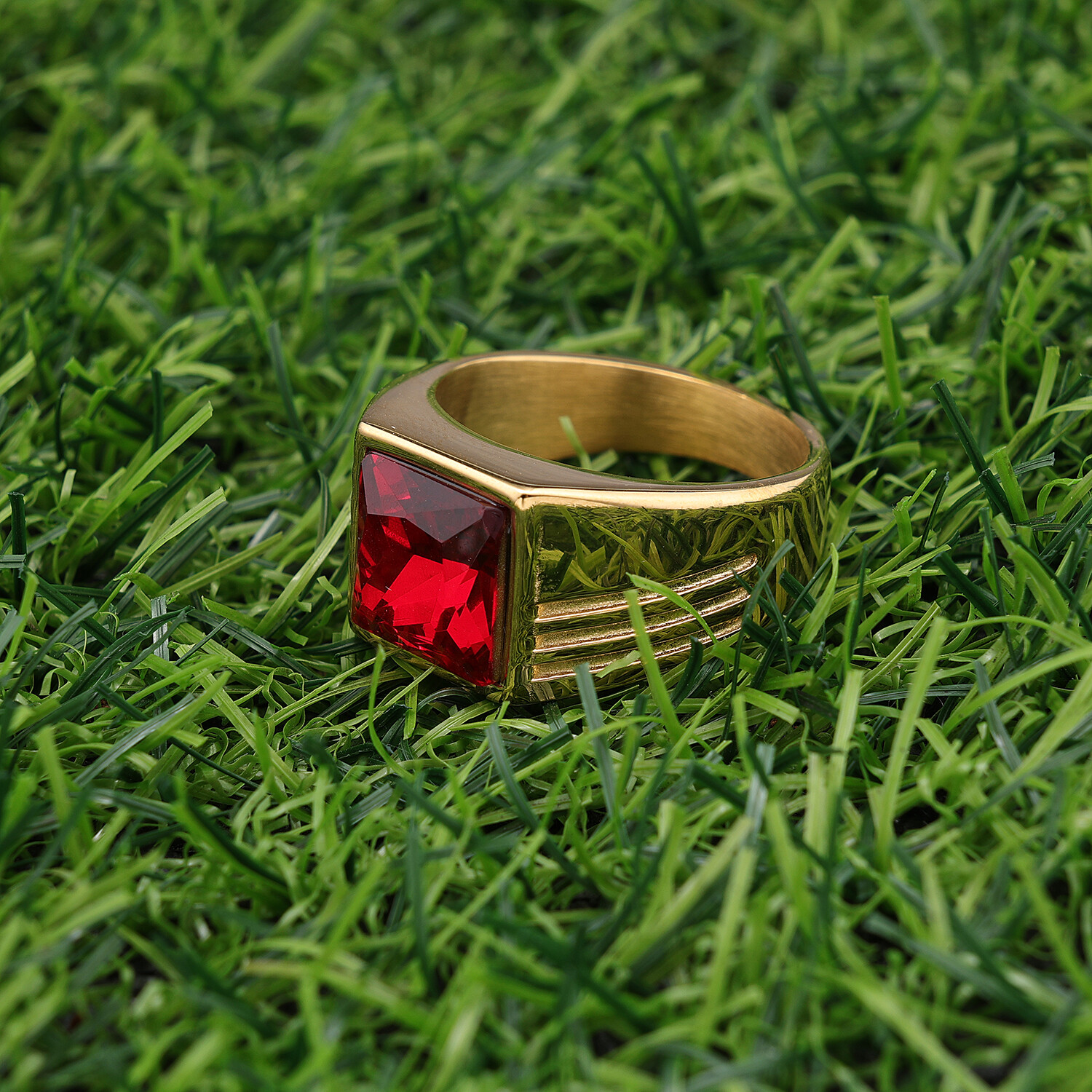 MEN’s Women Stainless Steel Silver/Gold Plated Red Color Ring Size 7-13