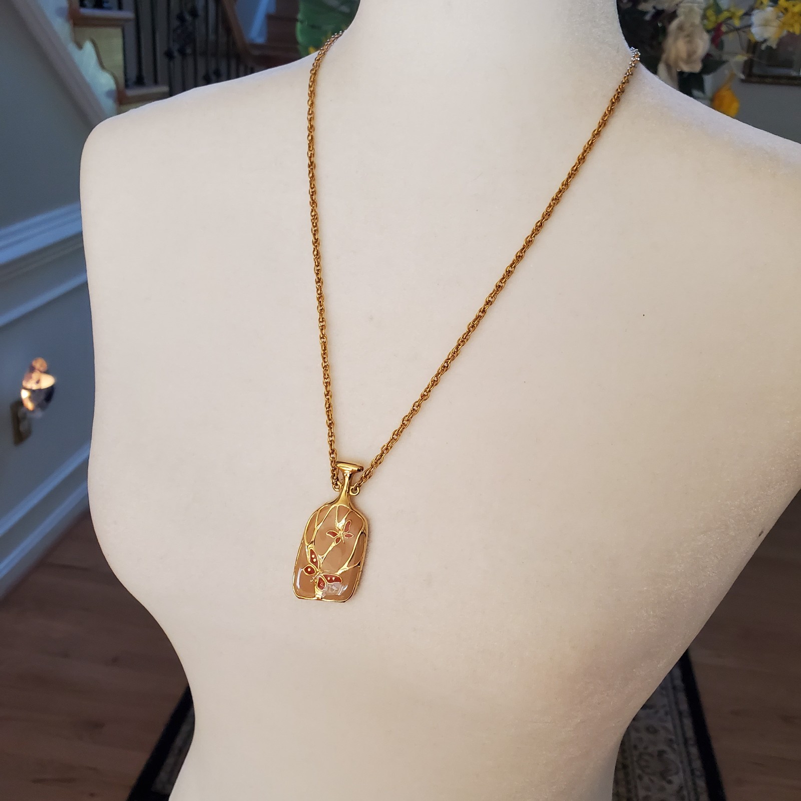 Butterfly Pendant Necklace Goldtone Peachy Orange Signed Thailand 24″