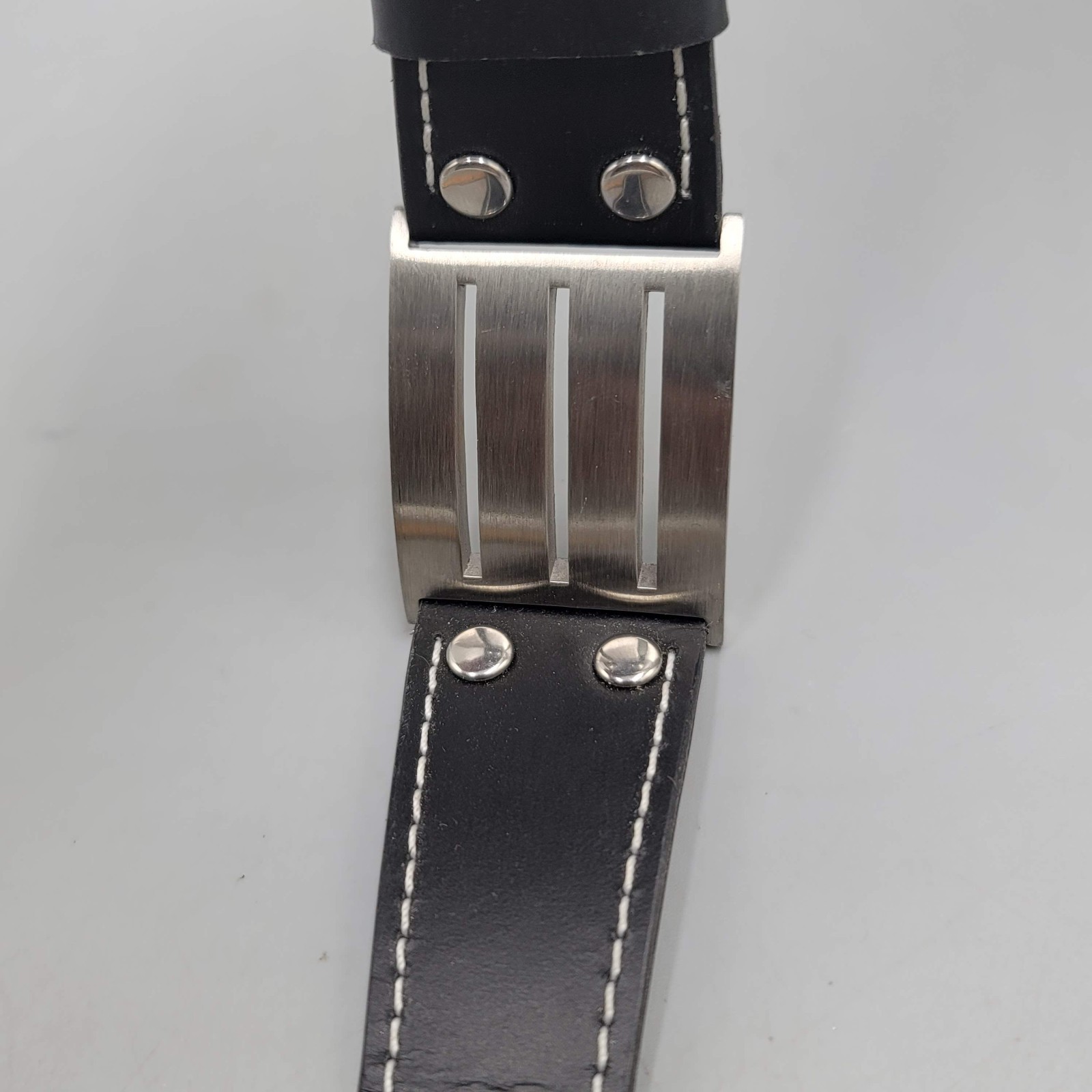 Mens Chisel Stainless Steel Black Leather Bracelet