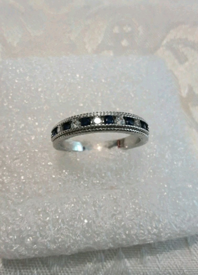 0.75 ctw lab created channel set blue & white sapphire Band Ring, Size 7