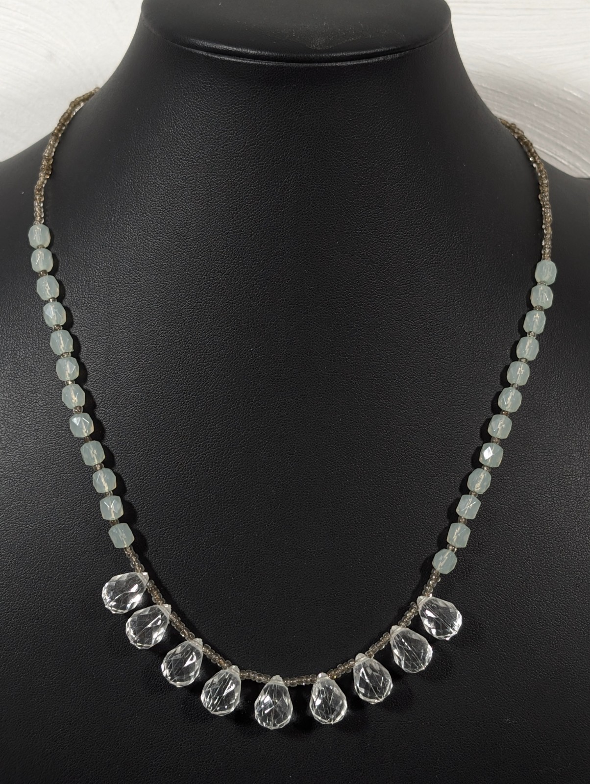 Beachy Boho Faceted Bead Teardrop Green Coastal Chic Necklace 23 in