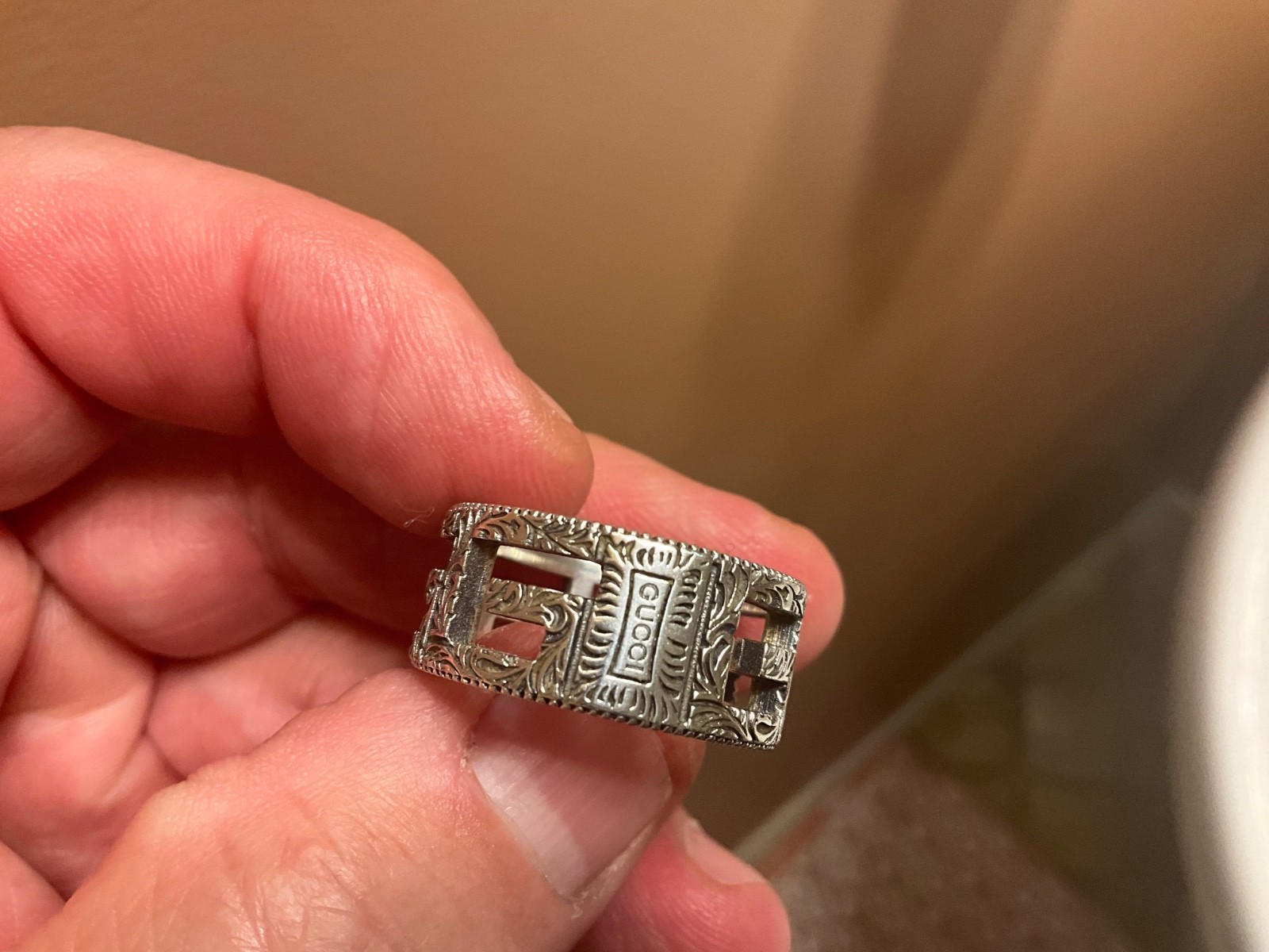 GUCCI MADE IN ITALY MENS RING EURO SIZE 20 US SIZE 10 .925 STERLING SILVER MINTY
