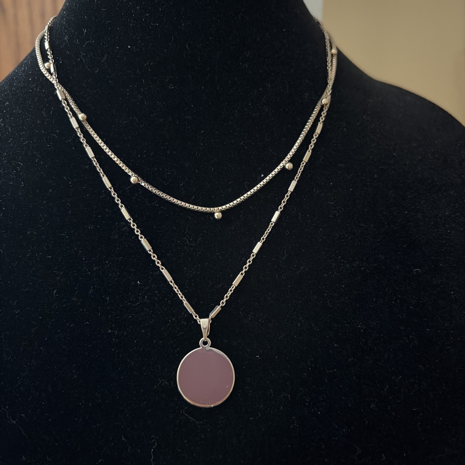 J. Crew Gold Tone Simple Circle Pendant Multi-Style Chain Double Layer Necklace