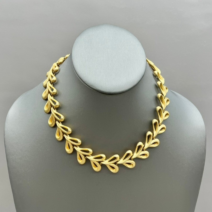 Gold Tone Leaf Link Necklace Matte Satin Finish Statement Collar 16 Inches