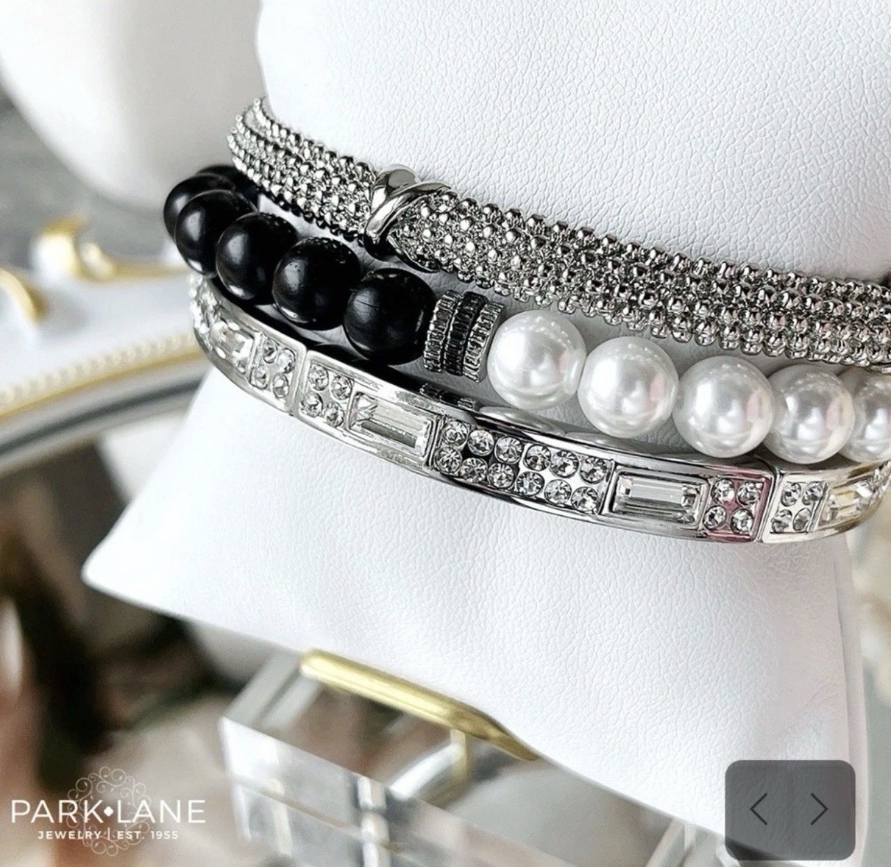 Park Lane NOIR Stretch To Fit Bracelet Pearls And Black Beads Pave Crystal BNWT