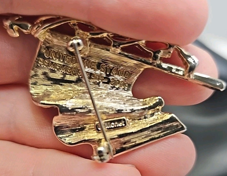 Monet 9/11 September 11 2001 United We Stand American Flag Brooch Pin