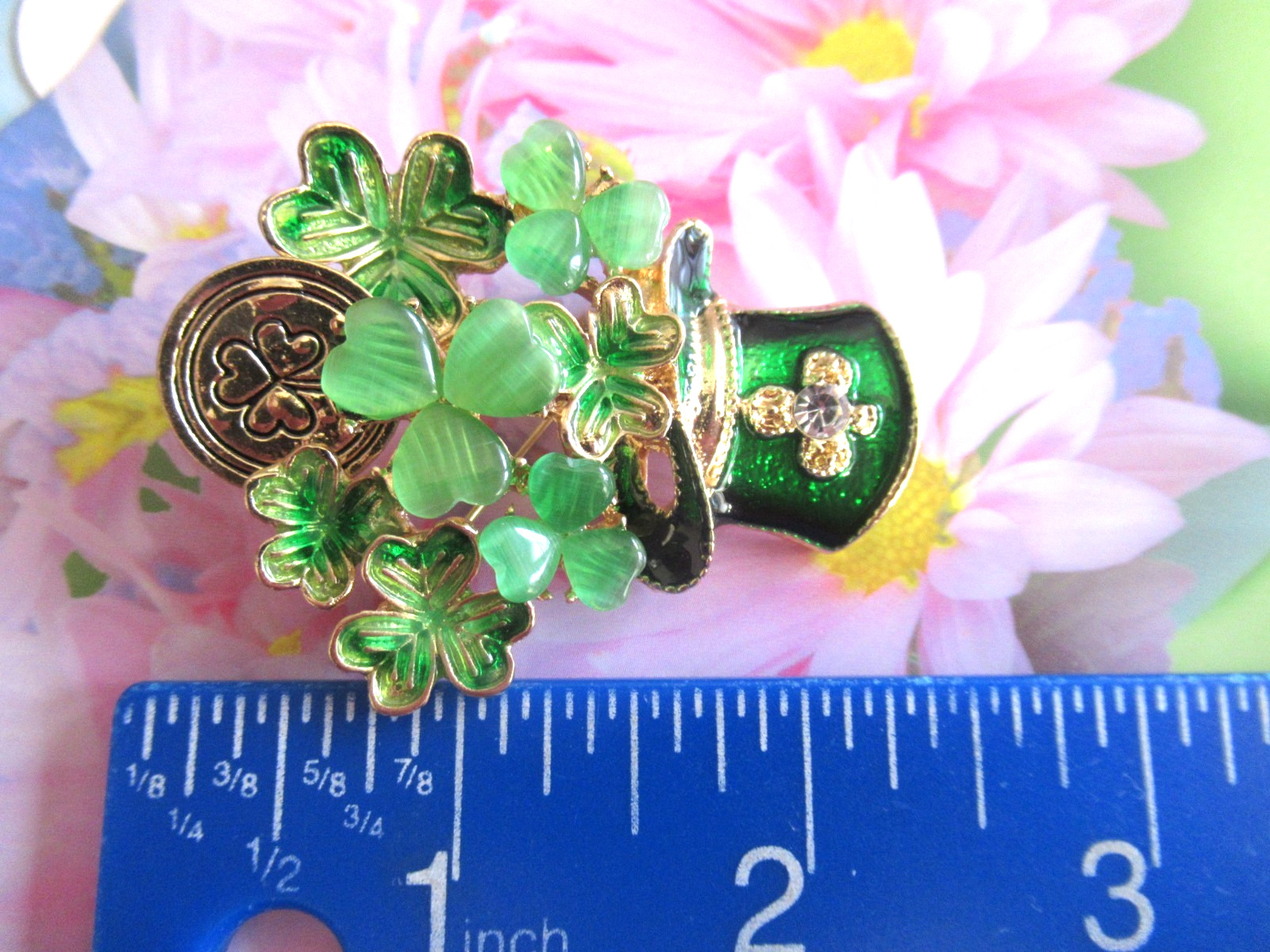 DESIGNER INSPIRED LEPRECHAUN HAT SHAMROCK CLOVERS ST. PATRICK’S DAY BROOCH NEW