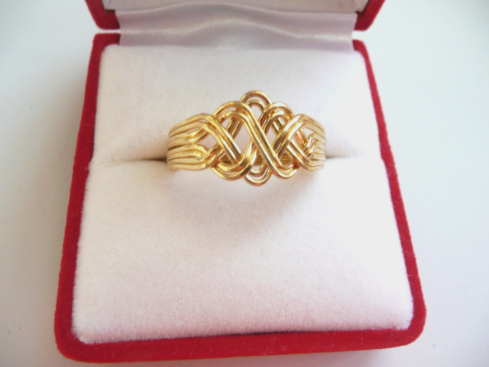 GOLD PLATED OVER SILVER 8 BAND PRINCESS UNIQUE PUZZLE RING 3 to 10