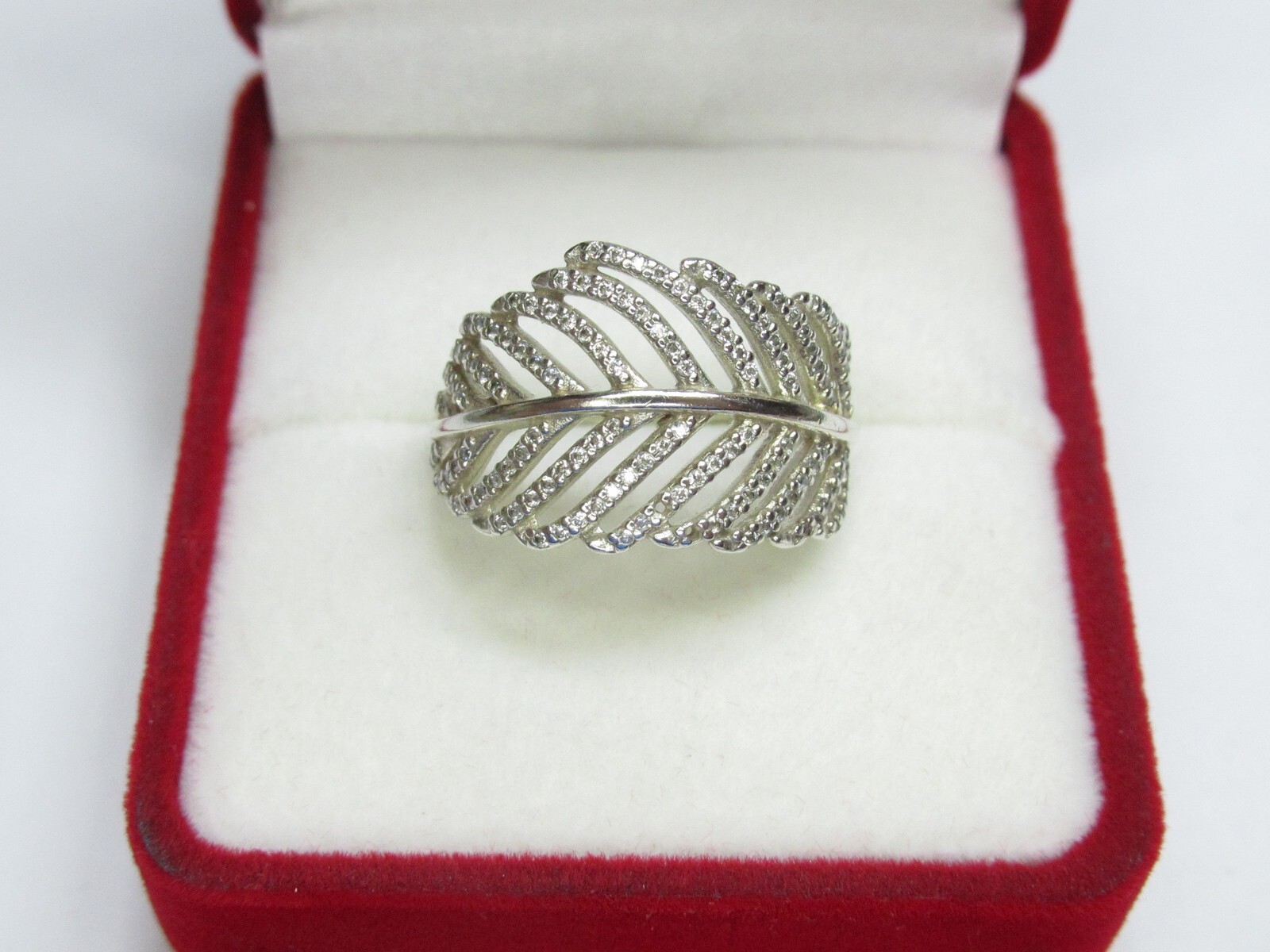 PANDORA Sterling silver 925 ring, cubic zirconia, 3,25 gr, size 5,75.
