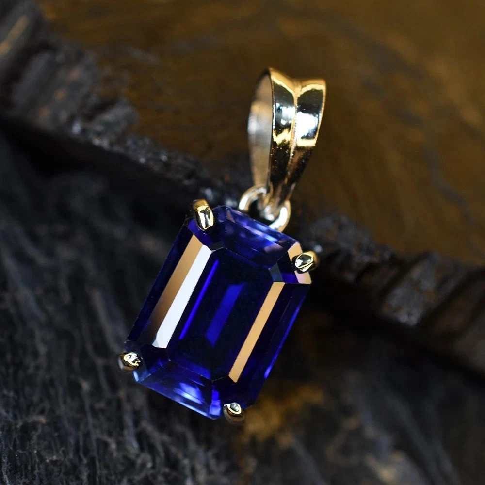 AAA Elegant Blue Sapphire 33+Ct Certified Natural 925 Sterling Silver Pendant