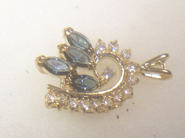 #** 10 Pc’s @$1.75 Each= $17.50 PENDANTS WITH SWAROVSKI CRYSTALS LOT DP 769B