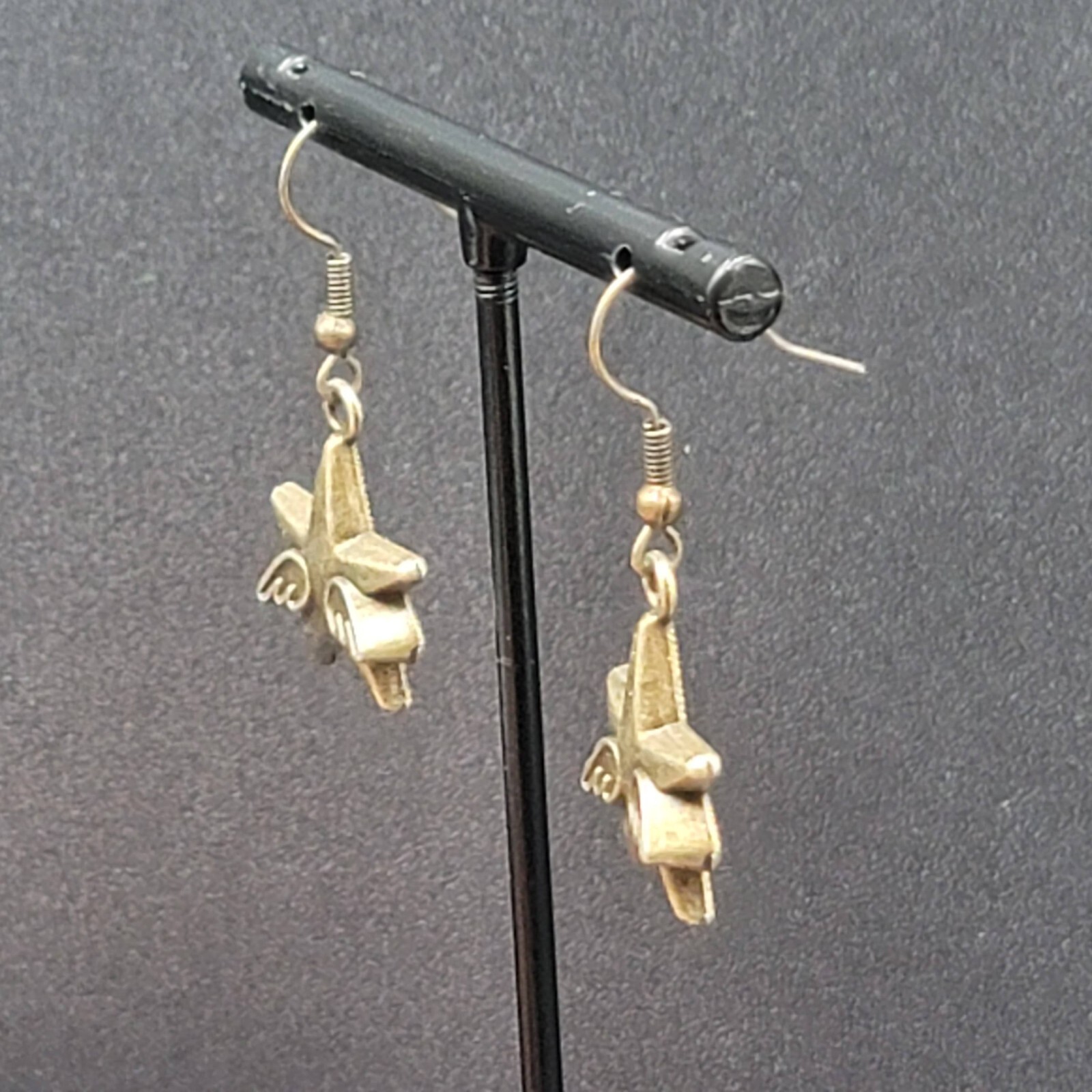 New WINGED STARS Pierced Earrings Bronze tone Dangle 7/8″