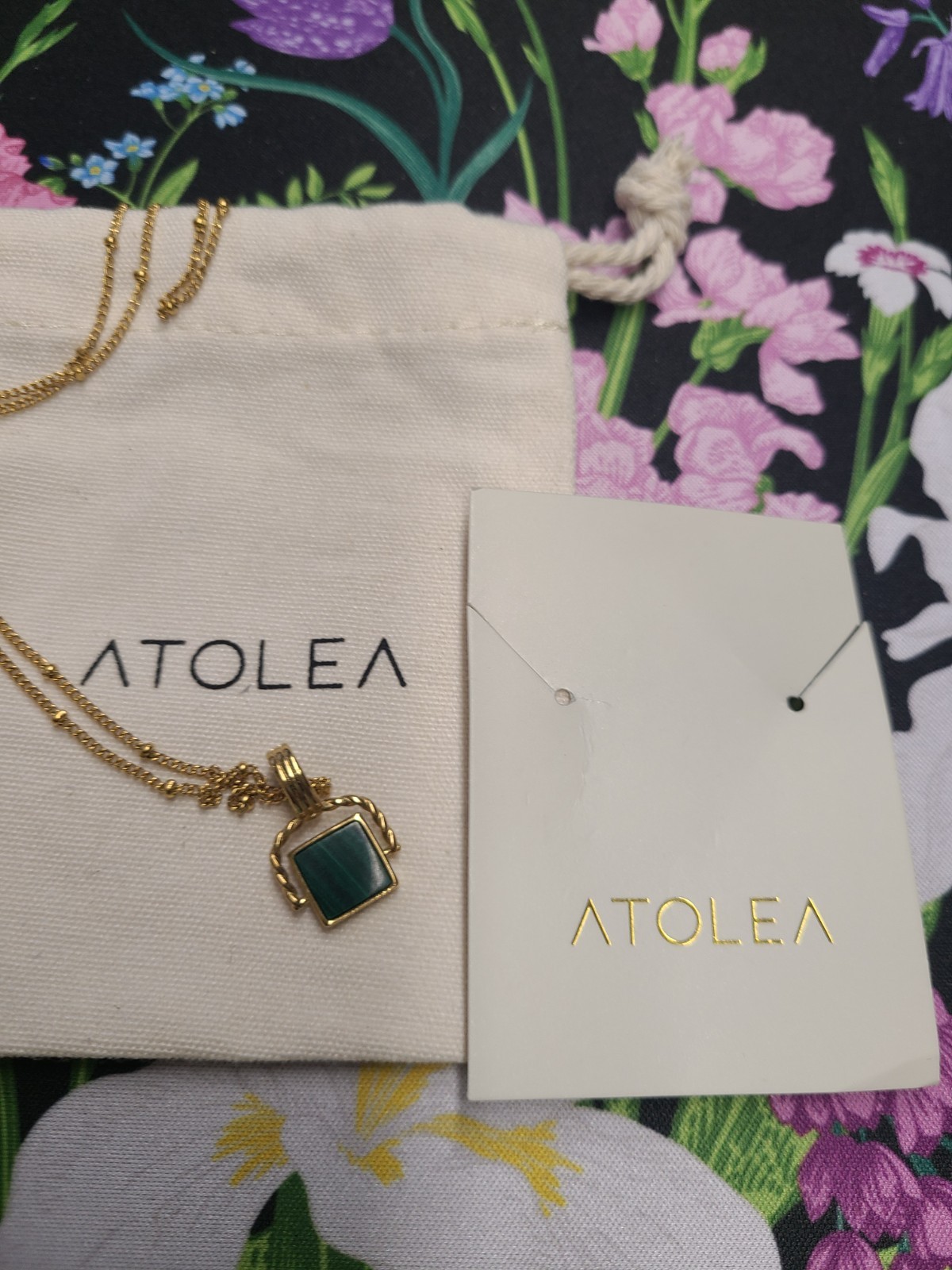 Atolea Malachite Pendant Necklace