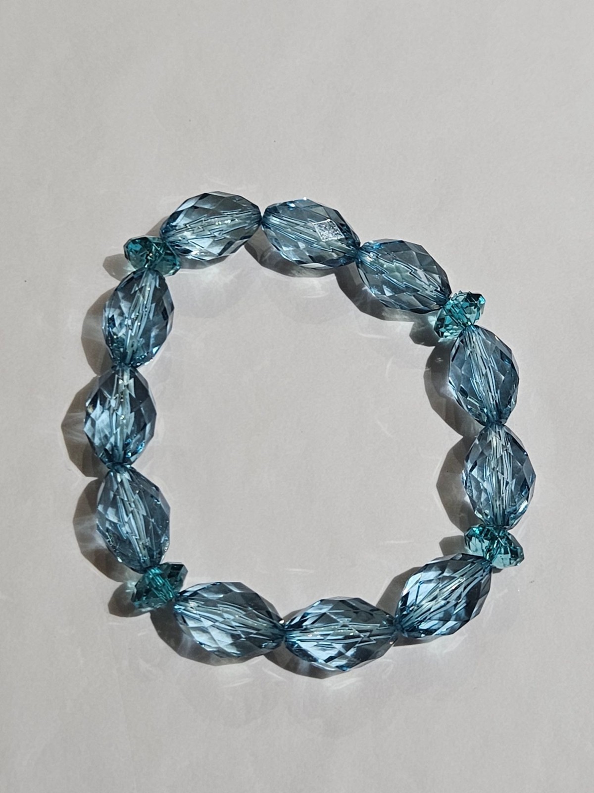 Blue Plastic Faceted Beaded Stretchy Bracelet 7.5 inches Unstretched