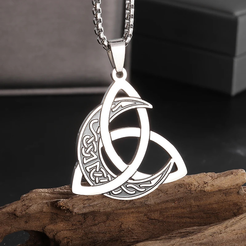 Lunar Triquetra Knot Stainless Steel Necklace Spiritual Pendant 23.5in Chain