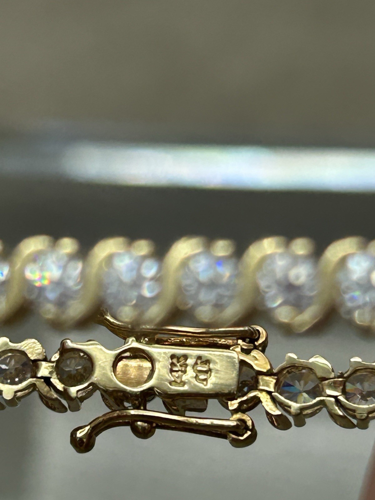 Vintage 14k Yellow Gold 4.60 CT Cubic Zirconia 7” Tennis Bracelet 9 g