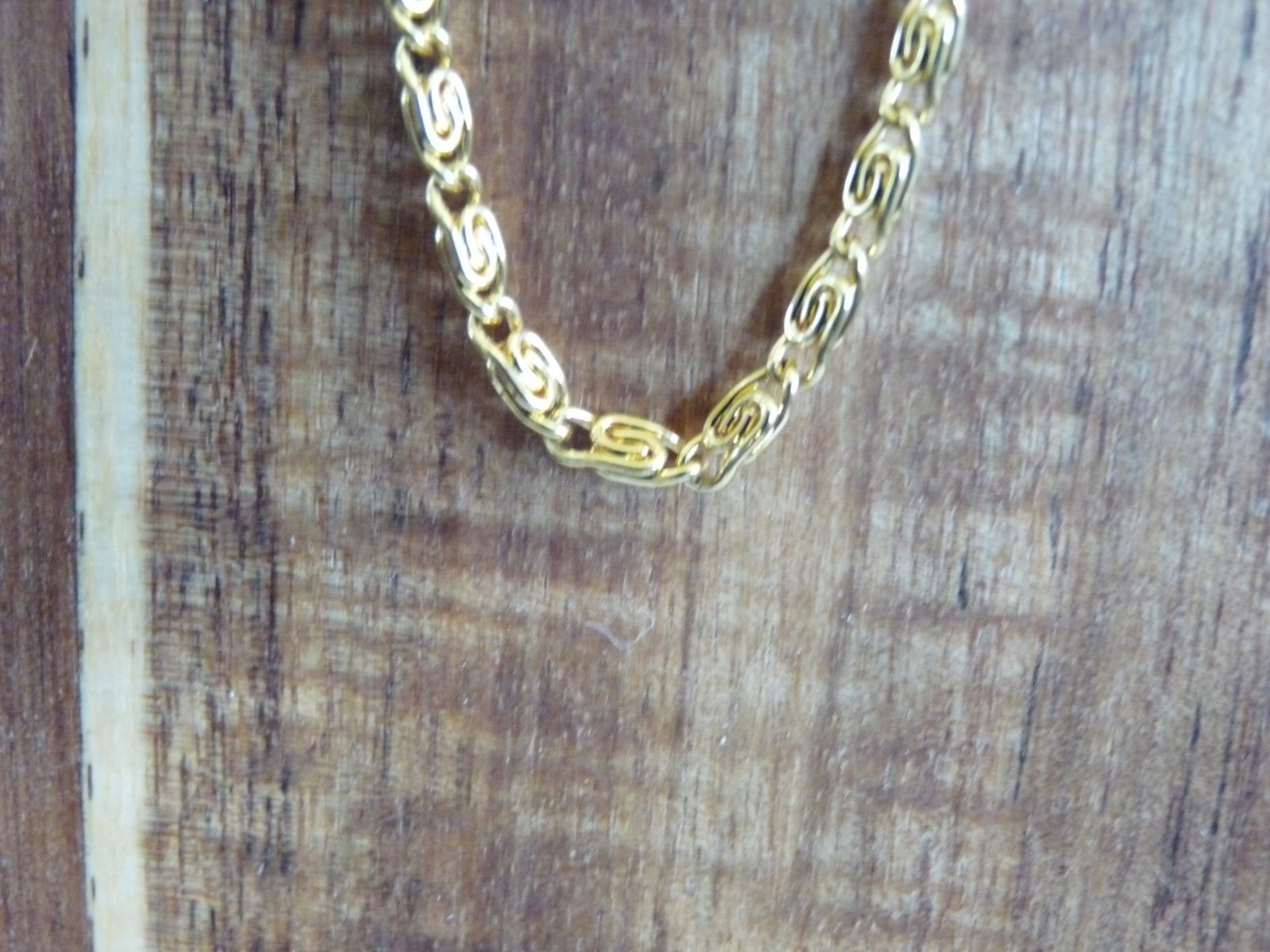 Bijoux Jewelry Gold Plated Necklace Made in Italy 26 in 17 grams NICE