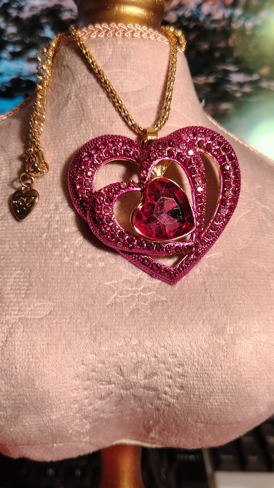 Betsey Johnson Fuscia Pink Rhinestone Triple Heart Necklace