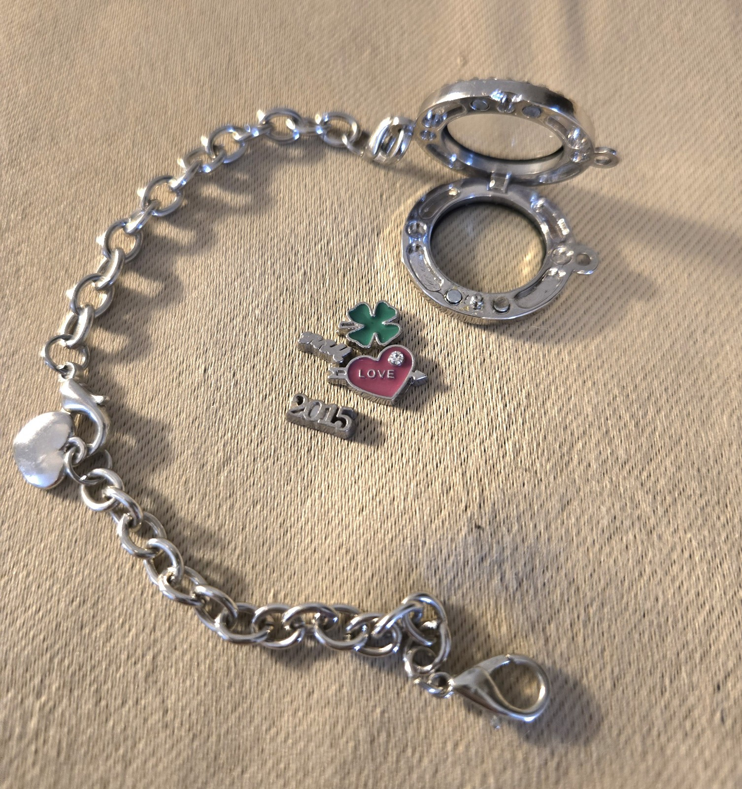 25mm Mini Plain Round Floating Charm Memory Locket Chain Link Bracelet