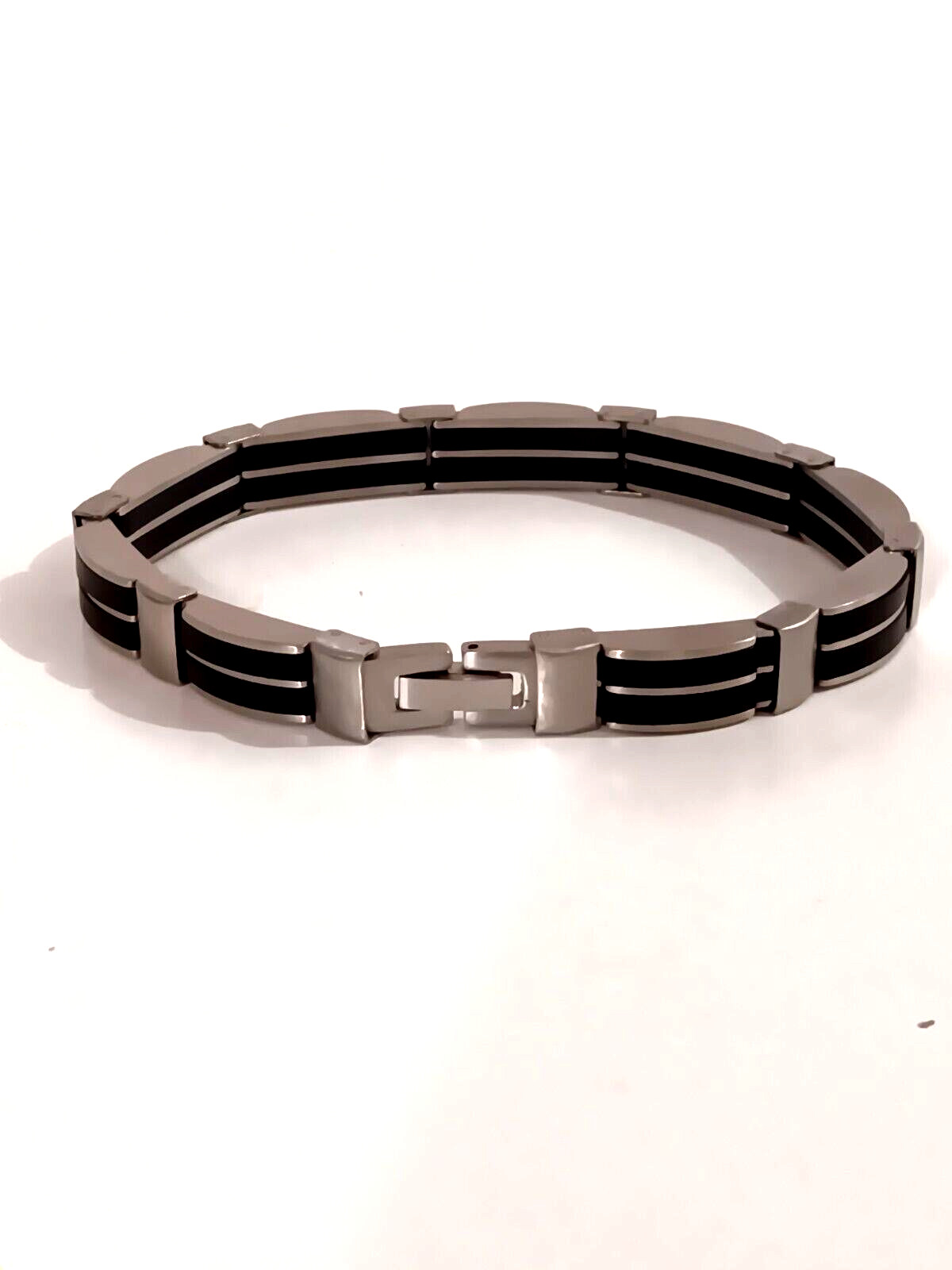 Men’s Bold Rubber Stainless Steel Bracelet 26.4gr 8.25″ Great Gift Idea