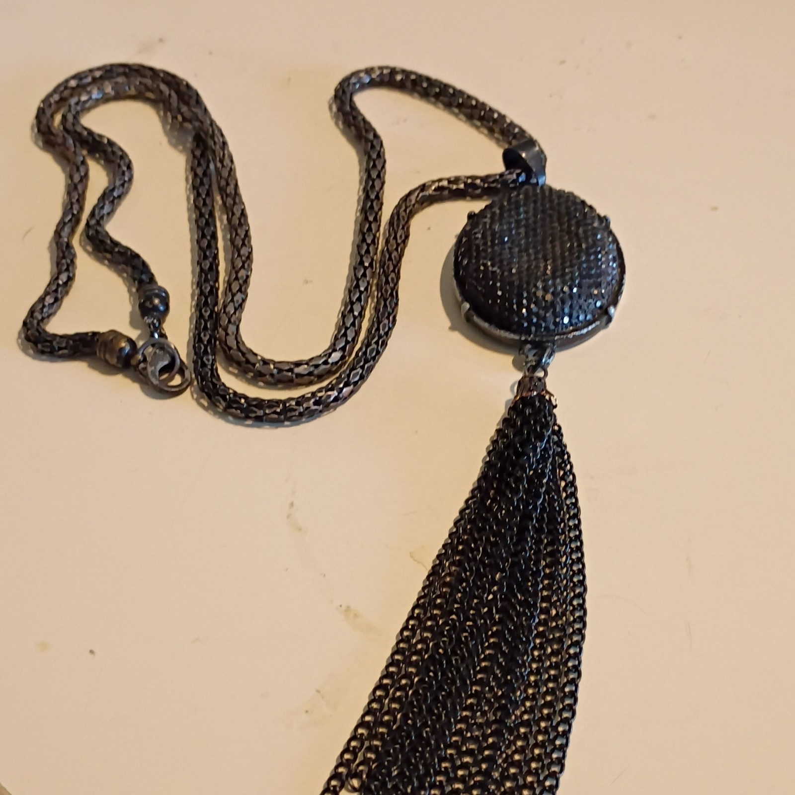 Black Metal Box Chain Necklace with Oval Tassel Pendant, Adjustable 19-24 in