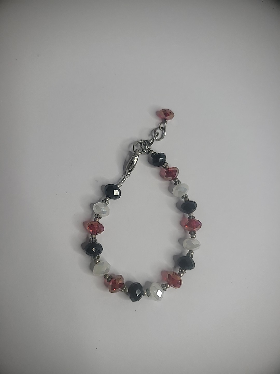 Vintage Silver Tone Beaded Faceted Red Black White Bracelet Jewelry Costume