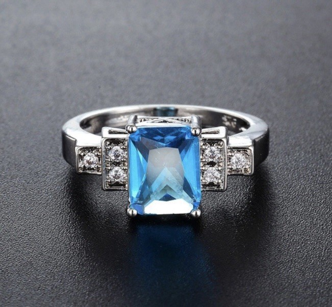 Dazzling Sky Blue Topaz Square Necklace, Earrings, & Ring Size 9.5 Set