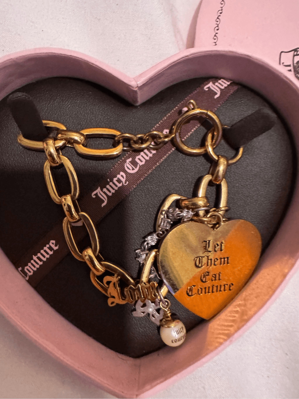 Bundle set VintGe juicy couture let them eat couture charm necklace bracelet