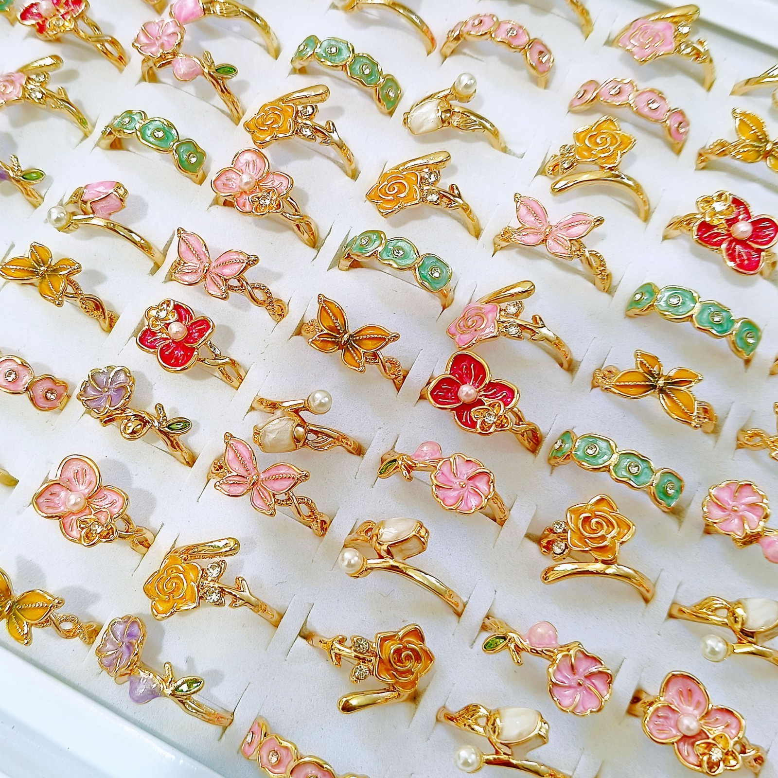 Wholesale 100pcs Women Dripping Rhinestone Flower Mix Style Alloy Jewelry Ring