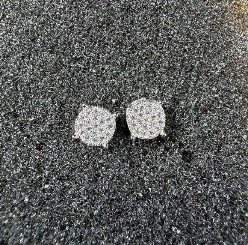 VVS1 2ct Moissanite Stud Earings