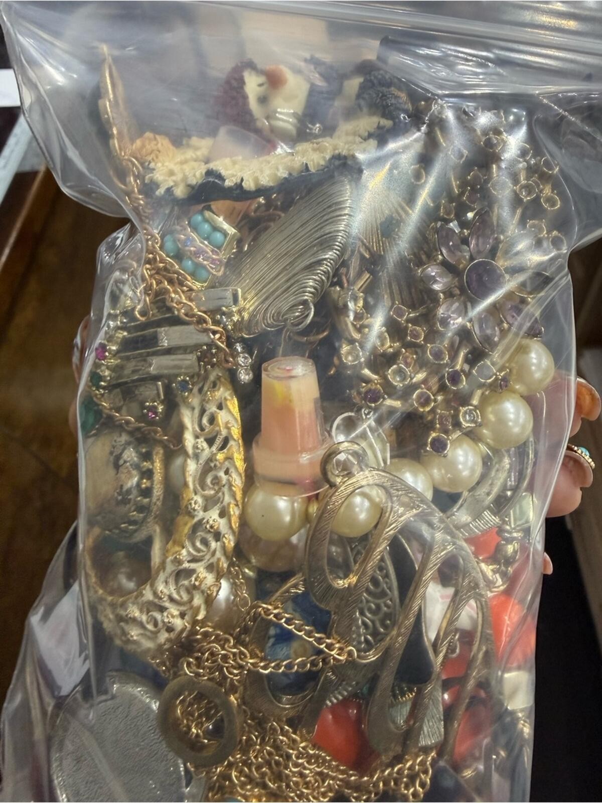 Vintage Mix Estate Jewelry Lot Silver Gold Tone Scrap Hobby Repair Mystery Bag