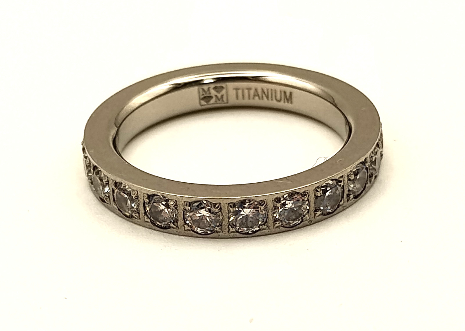 Metal Masters Infinity Titanium Ring Cubic Zirconia CZ Silver Tone Size 5.5