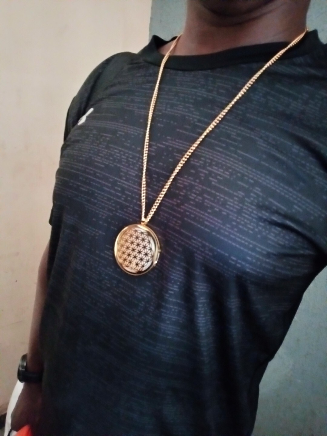 Ener-Chi Gold Pendant With I-Protect 24/7 For Health And Wellness