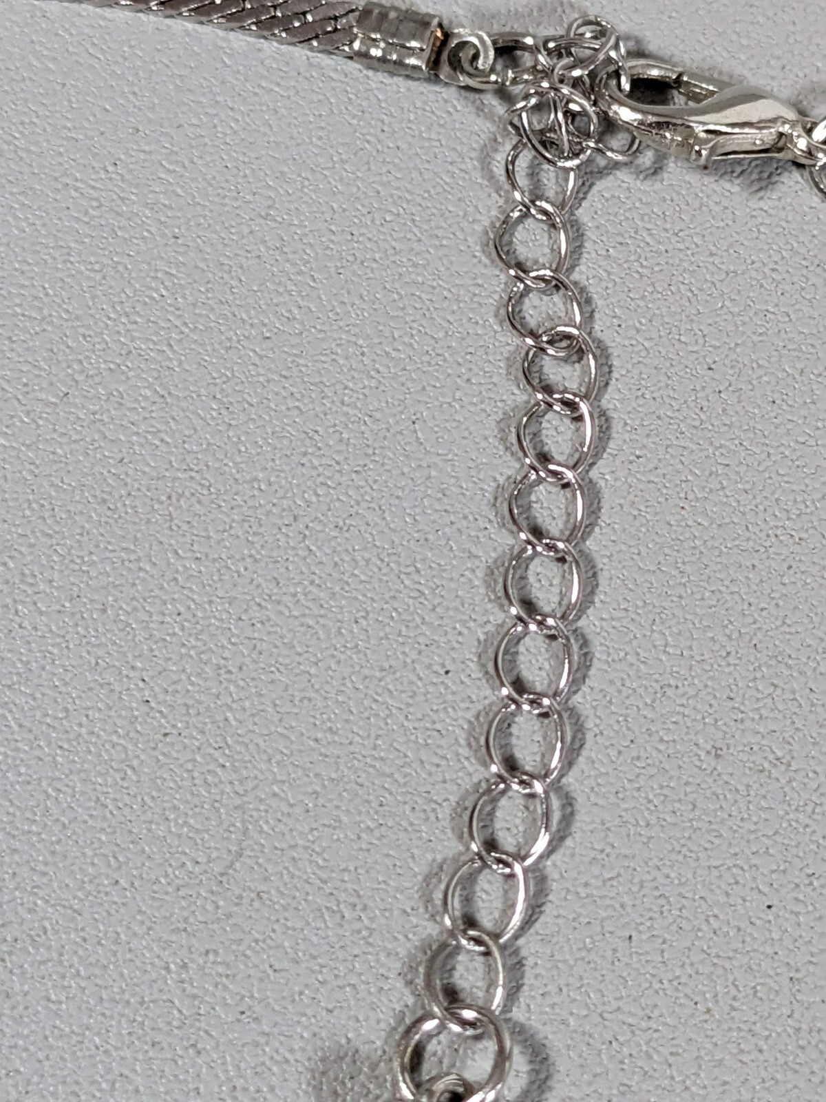 Silver Tone Classic Style Herringbone Chain 3mm Wide 23.5 in