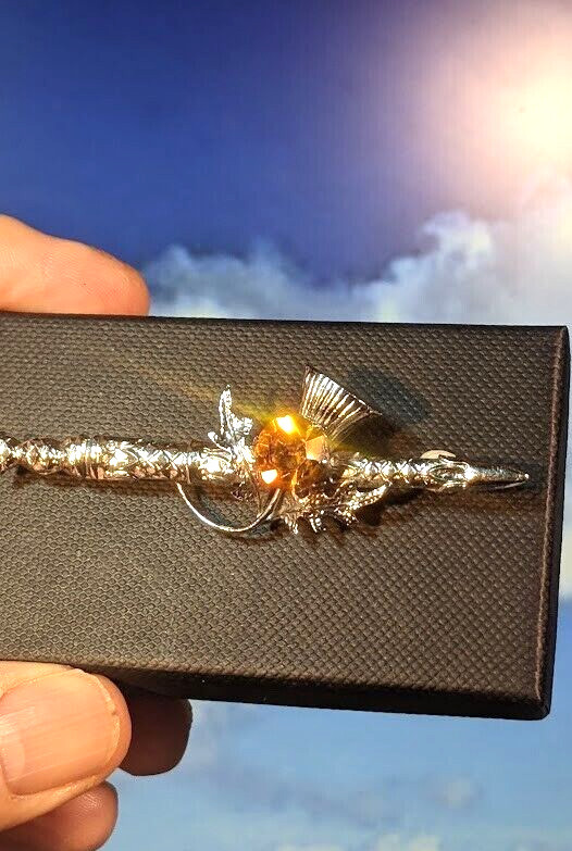 Vintage Celtic Scottish Mizpah Thistle Brooch Shawl pin, in Gift Box. 73mm