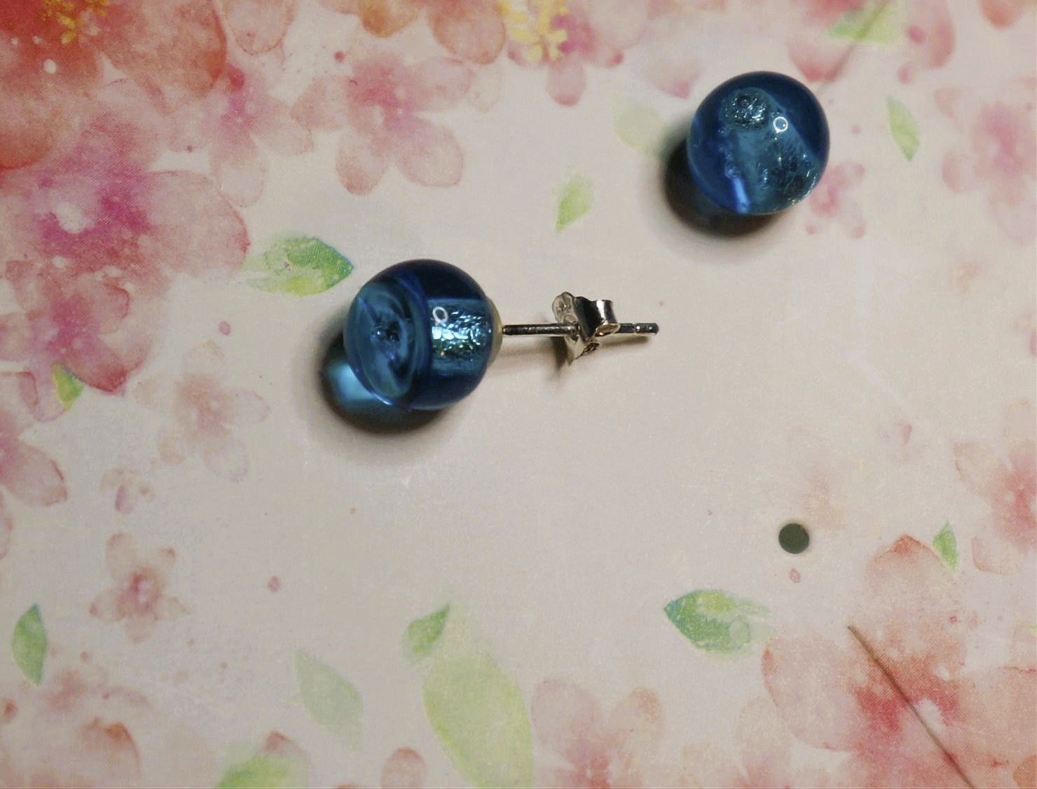Murano glass earrings. Blue spheres. Silver push back lock.