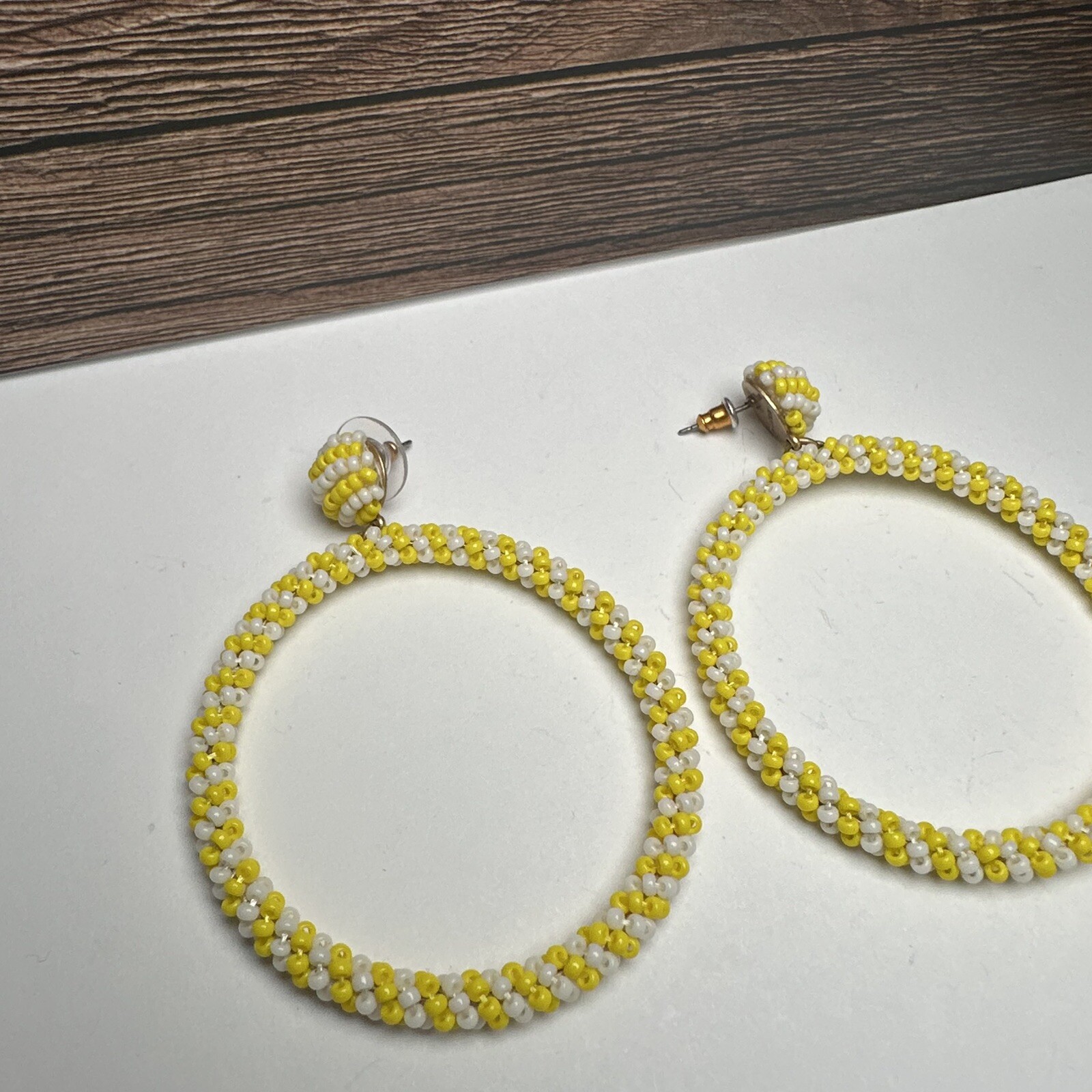 J. Crew Yellow & White Bead Beaded Statement Dangle Drop Pierced Earrings