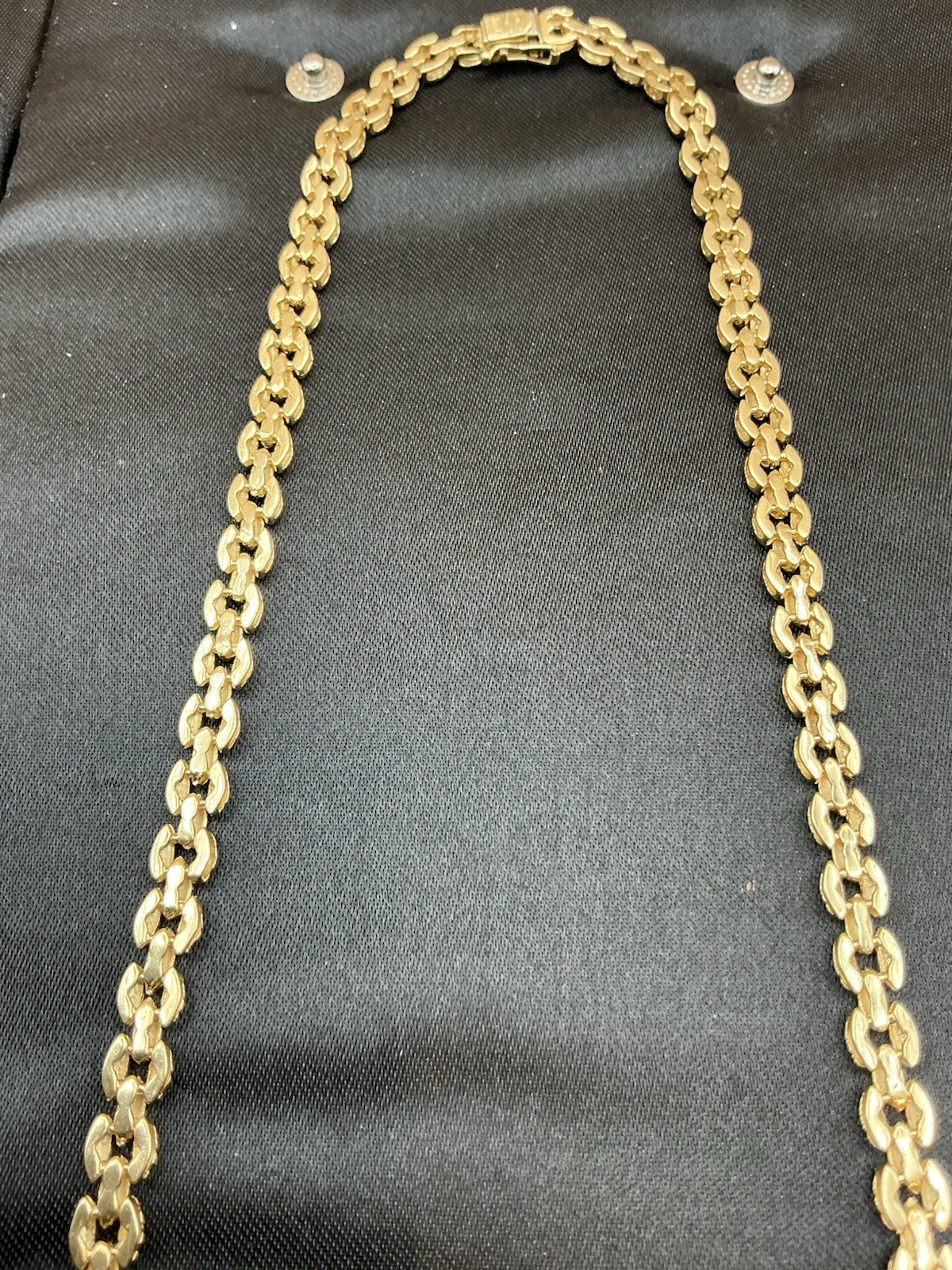 14k Gold Tone Curb Chain Necklace, Round & Baguette Diamonds In Ribbon Style