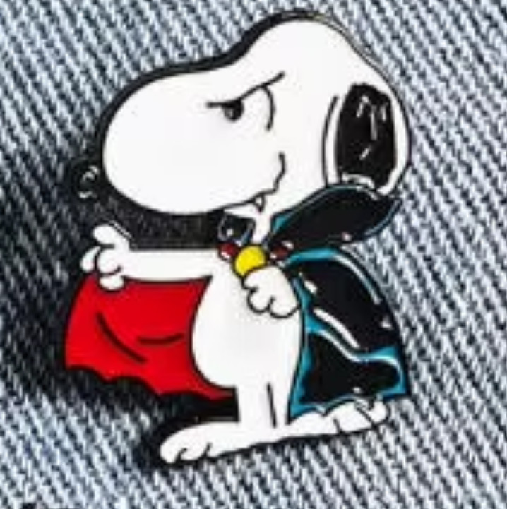 SNOOPY HALLOWEEN PIN-2 OR MORE PINS SHIPPING IS $5.99-SPEND $30 SHIPPING IS FREE